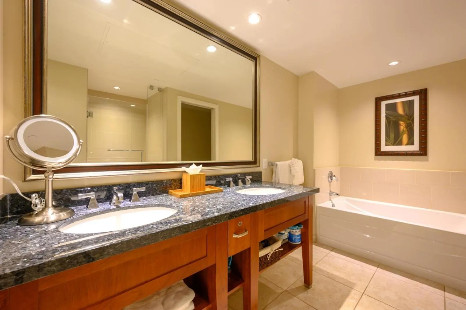 Apartamento Kbm Resorts Spacious 4-Bedroom Honua Kai Collection Multi Unit Listing Same Floor Ocean Views 2 Free Rental Cars Hkk-24245 Kaanapali Estados Unidos da América